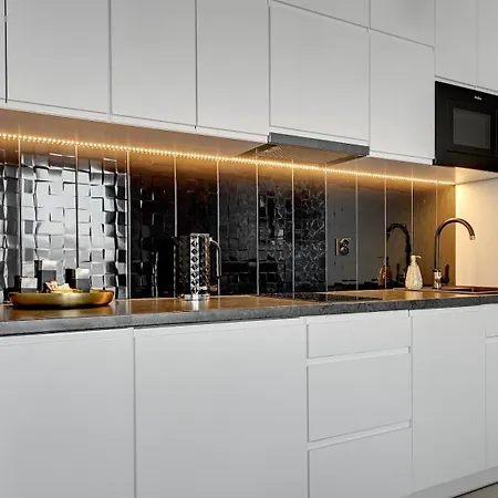 Luxury Old Town With & Gym By Renters 4*