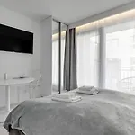 Luxury Old Town With & Gym By Renters