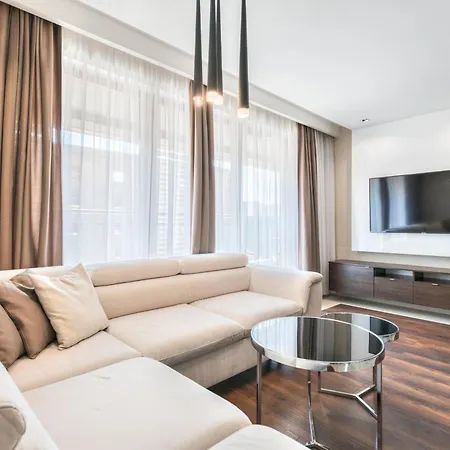 Luxury Old Town With & Gym By Renters 4* Danzica