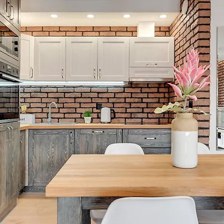 Comfortable With Access To The Gym Dom & House Apart Otel Gdansk