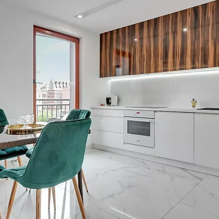 Comfortable With Access To The Gym Dom & House מלון דירות 4*