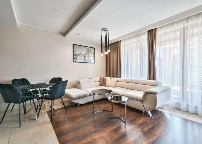 شقة فندقية Comfortable With Access To The Gym Dom & House 4*