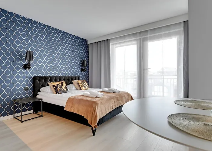 Comfortable With Access To The Gym Dom & House