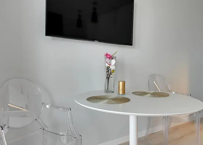 Comfortable With Access To The Gym Dom & House غدانسك